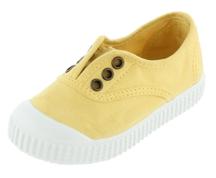 Shoes Victoria Boy'S Casual Shoes | Victoria Girl'S And Boy'S Inglesa Slip-On Canvas Sneakers, Maiz